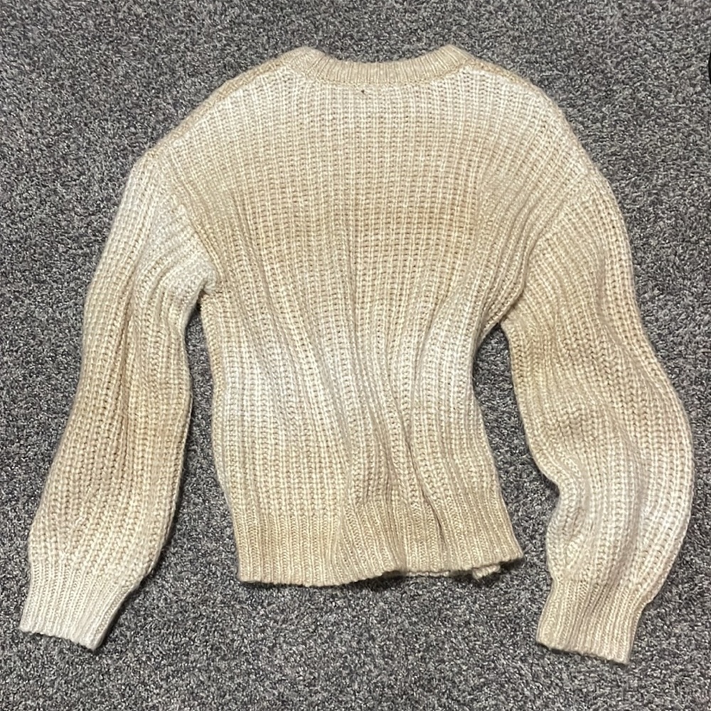 Target sweater - Picture 2 of 3